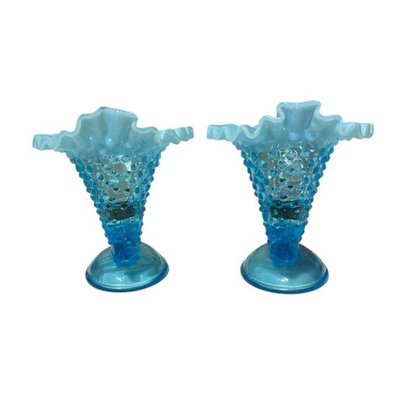 Fenton Vintage Set of 2 Opalescent Blue Glass Cornucopia Candle Holders or Vase - Picture 5 of 9
